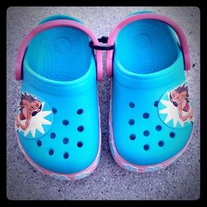 Moana Crocs